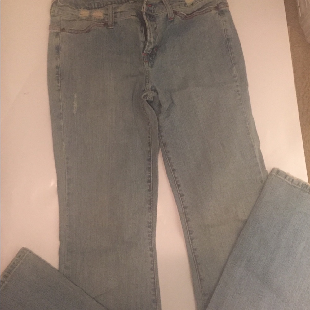 Light denim jeans